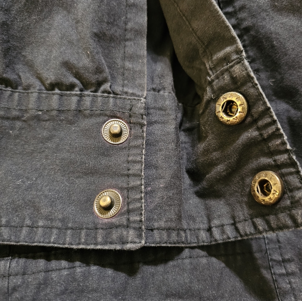 Women's Jacket - Picture 9 of 9